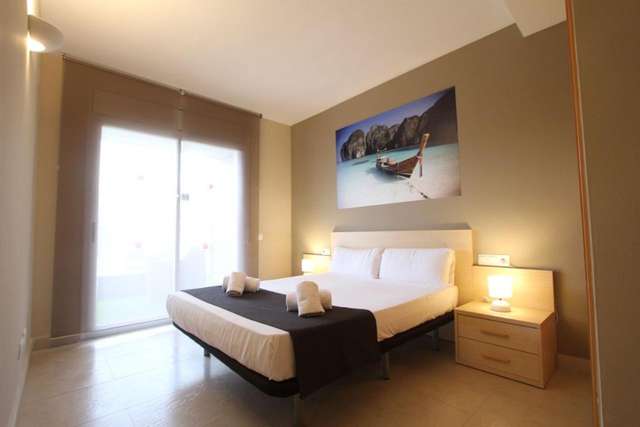 For A Stay Aqquaria Deluxe Salou Exterior photo