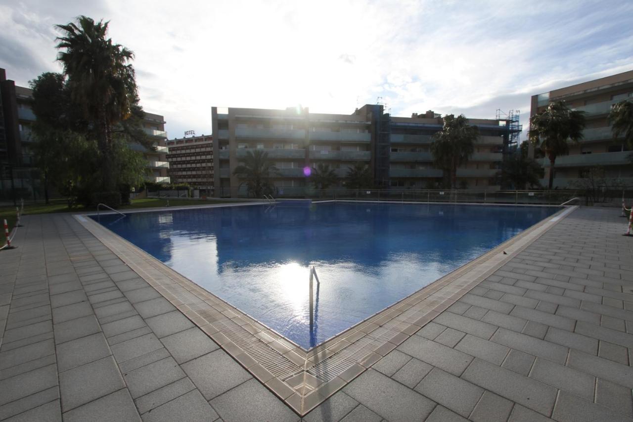 For A Stay Aqquaria Deluxe Salou Exterior photo